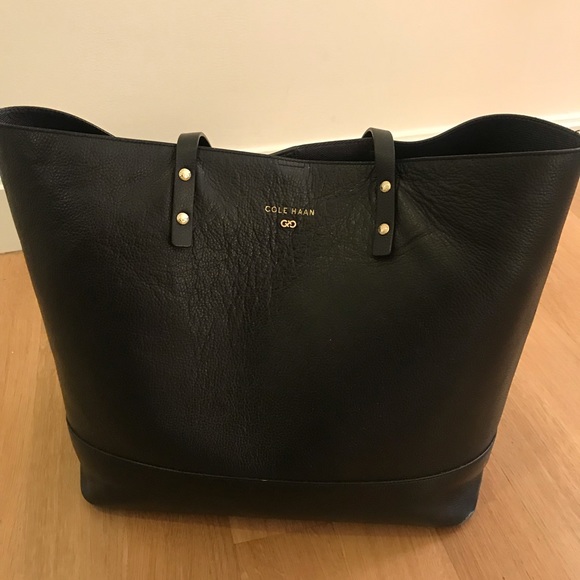 Cole Haan Handbags - Cole Haan tote bag